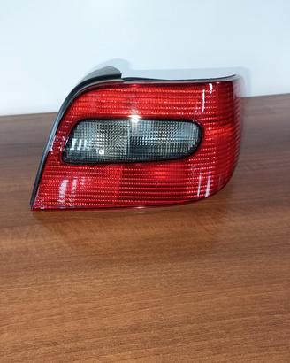 FARO POSTERIORE DESTRO CITROEN XSARA BERLINA 1997 