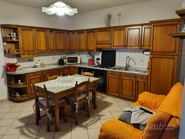 cucina classica in legno