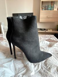 Stivali tronchetto con tacco