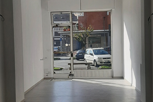 Locale commerciale ristrutturato