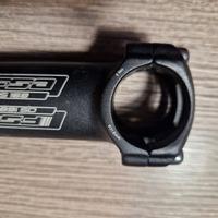 Attacco manubrio FSA per bici da corsa
