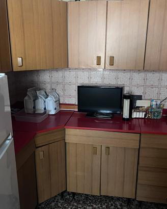 Cucina vintage rossa