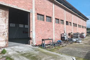 Capannone artigianale o deposito