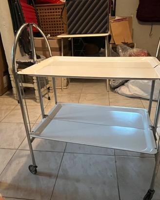 Carrello pieghevole portavivande