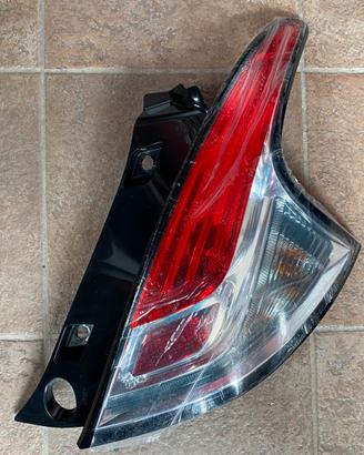 51833630 Fanale post. DX LANCIA YPSILON ORIGINALE