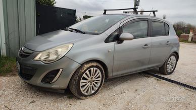 Opel Corsa d Cosmo 95 cv