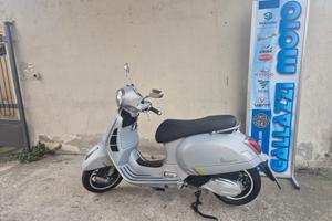 Vespa GTS 300 hpe SuperTech