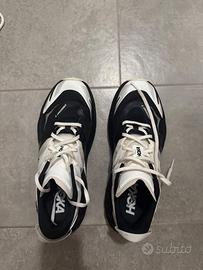 HOKA Speedgoat 7 Black&White Taglia 44 2/3