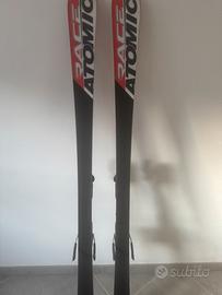 Sci da discesa atomic race sl