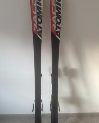 Sci da discesa atomic race sl