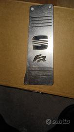 Poggiapiedi  antiscivolo seat fr