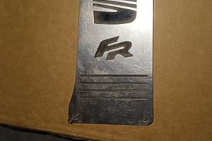 Poggiapiedi  antiscivolo seat fr