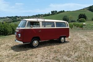 Volkswagen T2A (Prima serie frecce basse) - 1970