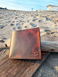 Portafoglio fatto a mano in cuoio