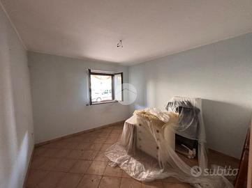 BOX A SANTA MARIA LA CARITÀ