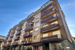 AMPIO BILOCALE COMODO AI SERVIZI E LIBERO SUBITO!