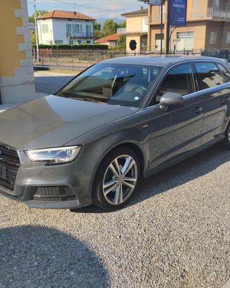 Audi A3 SPB TFSI 150CV S tronic Business SLINE