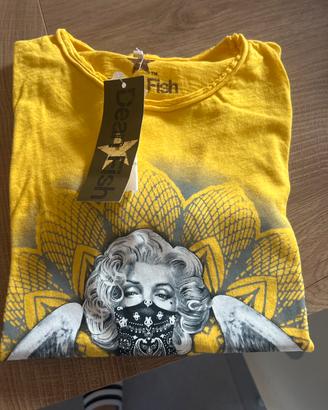 Maglia a maniche corte..