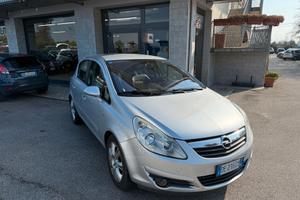 Opel Corsa 1.2 benzina Neopatentati