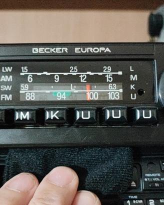 autoradio Beker 