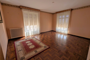 Appartamento 6°piano centrale