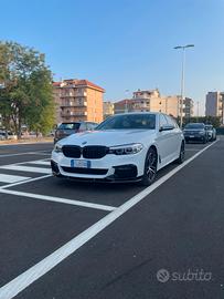 BMW Serie 5(G30/31/F90) - 2019