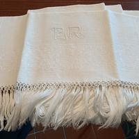 Asciugamani puro lino ricamati