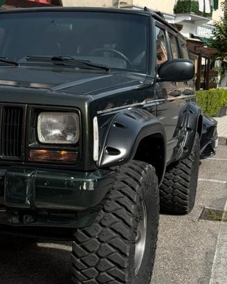 Frecce cherokee xj
