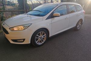 Ford Focus SW 1,5 TDCi 120 CV autocarro N1