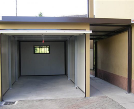 Cercasi box/garage