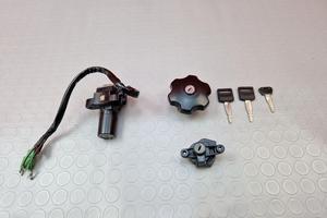 SERRATURE CHIAVI SUZUKI DR 650 1991 1992 DR650 RS