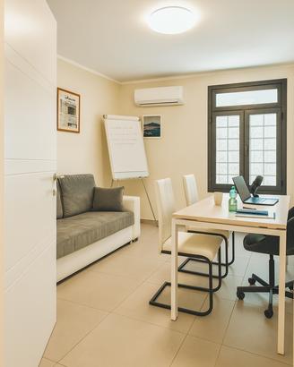 STANZA IN UFFICIO CASORIA