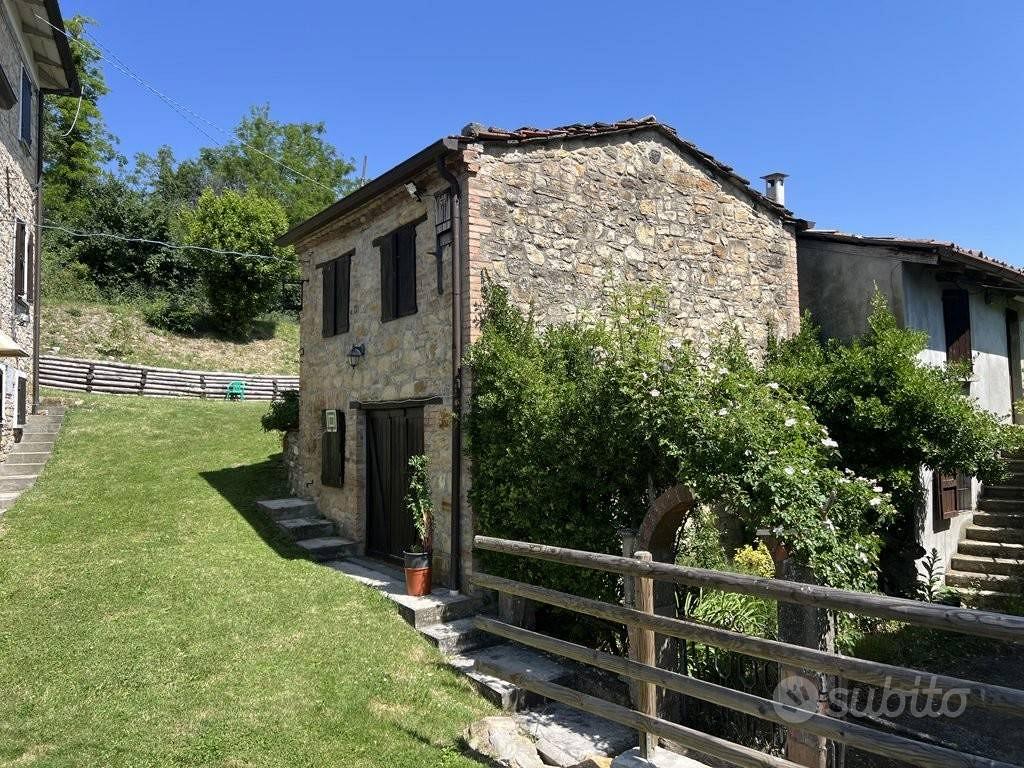 Rustico / Casale di 150 m² con 4 locali a Pellegri - Altro
