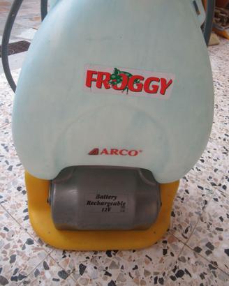 Pompa irroratrice a batteria