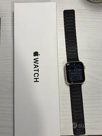 Apple Watch SE 2 44mm