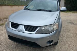 MITSUBISHI OUTLANDER DEL 2010 DIESEL BSY
