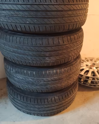 Gomme cerchi e copricerchi fiat grande punto