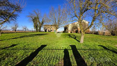 CASA DI CORTE A MARCARIA
