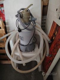 pompa con filtro a sabbia per piscina 