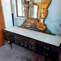 Como' cassettiera antica 