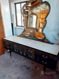 Como' cassettiera antica 