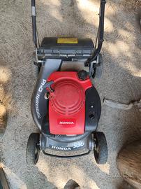 Tagliaerba Honda HRH 536 Pro Hydrostatic