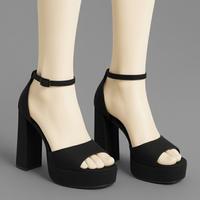 Scarpe nere con tacco largo e plateau