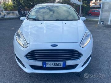 Ford Fiesta 1.5 TDCi 75CV 5 porte Black & White Ed