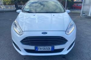 Ford Fiesta 1.5 TDCi 75CV 5 porte Black & White Ed
