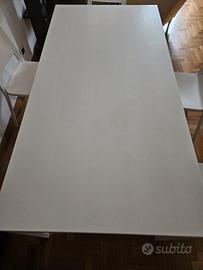 Tavolo Ikea in legno