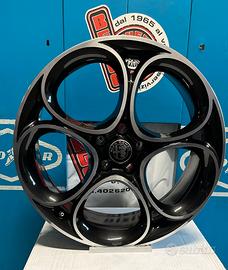 Cerchi lega ORIGINALI ALfa Giulia - 19 doppia misu