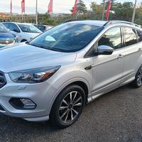 Ford Kuga 1.5 TDCI 120 CV S&S 2WD ST-Line