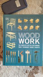 libri- wood work e Una breve storia dell'umanità n