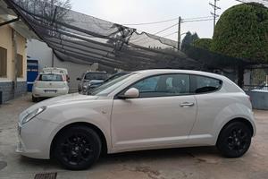 Alfa Romeo MiTo 1.4 78 CV Distinctive Sport Pack